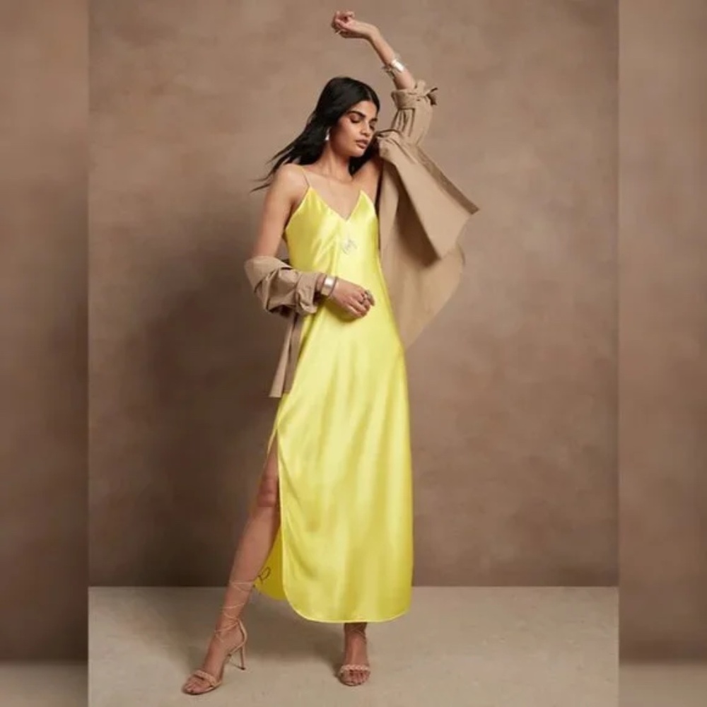 Banana Republic Dreamer Silk Maxi Dress in Yellow Sunbeam